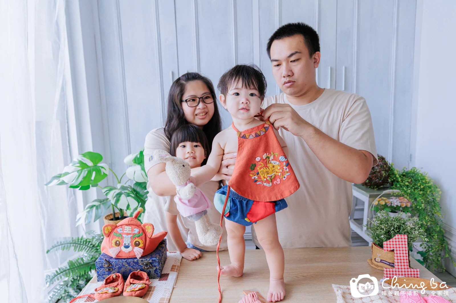 吶的台中小家庭抓周拍攝現場