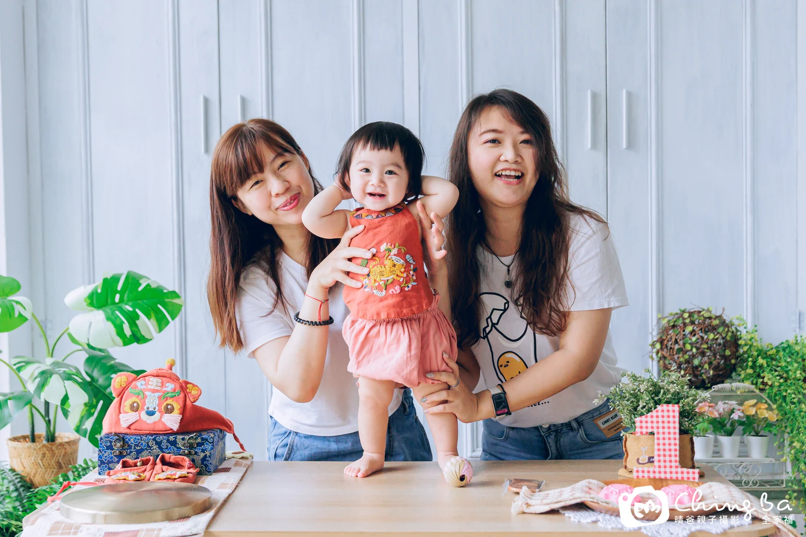 小家庭抓周拍作品|2023 年夏季|晴爸親子攝影