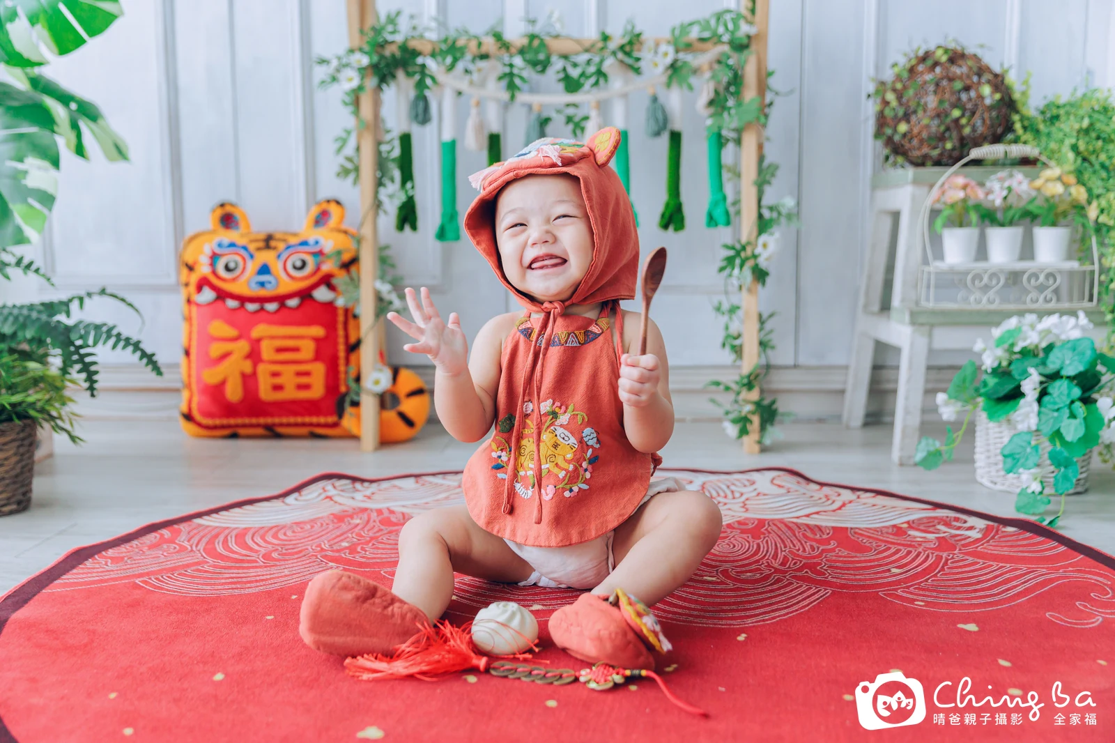 安估 1 歲寶貝 台中小家庭抓周紀念照｜晴爸親子攝影