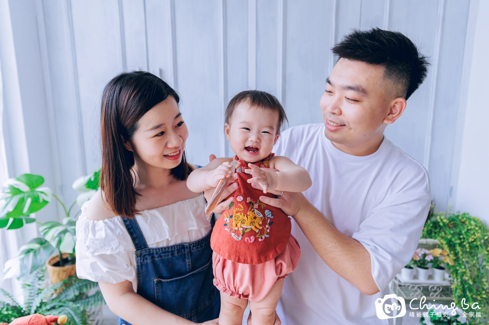 小家庭抓周拍作品|2023 年春季|晴爸親子攝影
