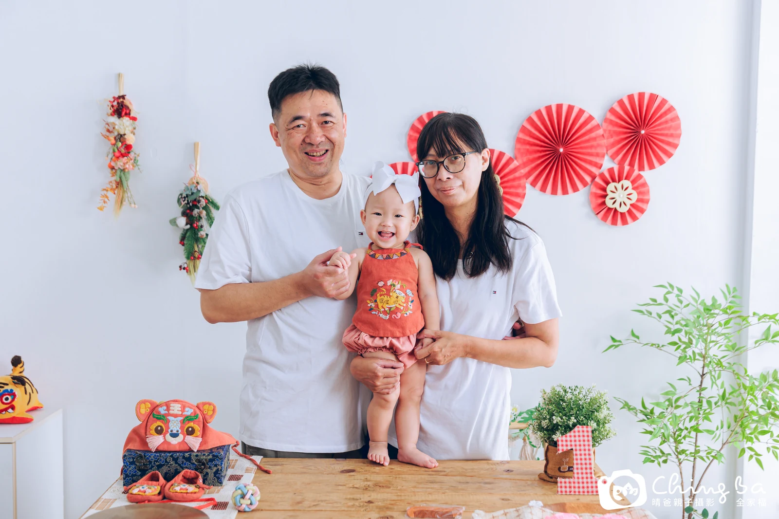 滿滿在台中拍小家庭抓周的珍貴一刻