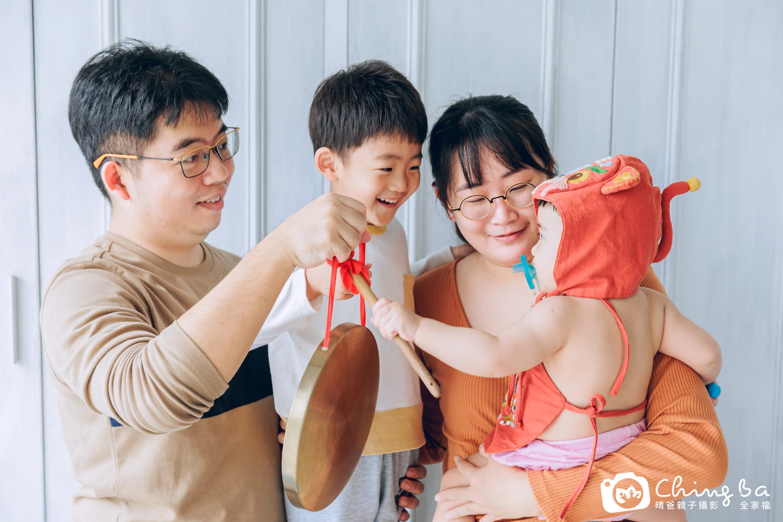 小家庭抓周拍作品|2023 年春季|晴爸親子攝影