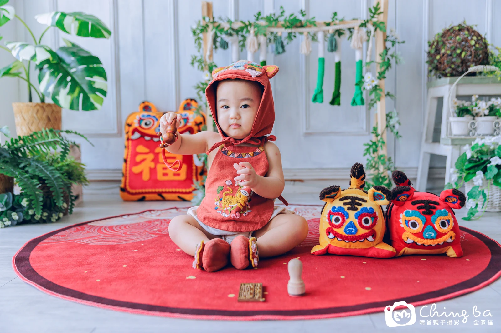 小家庭抓周拍作品|2023 年冬季|晴爸親子攝影