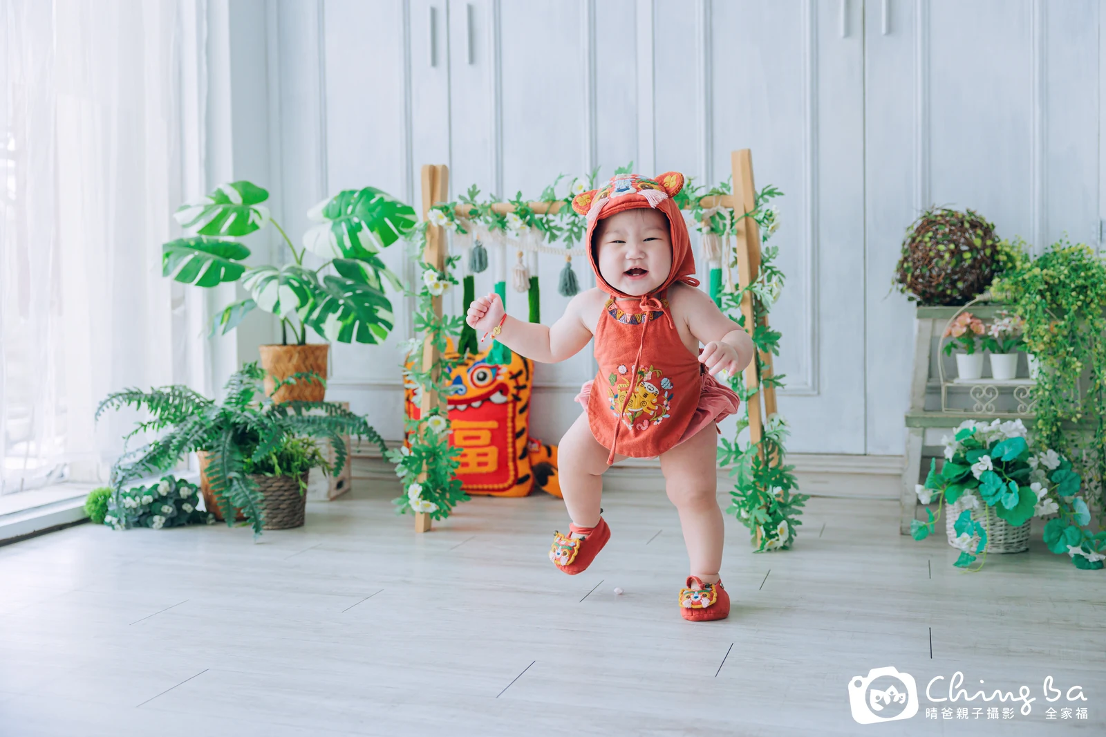 小家庭抓周拍作品｜2026 年春季｜晴爸親子攝影