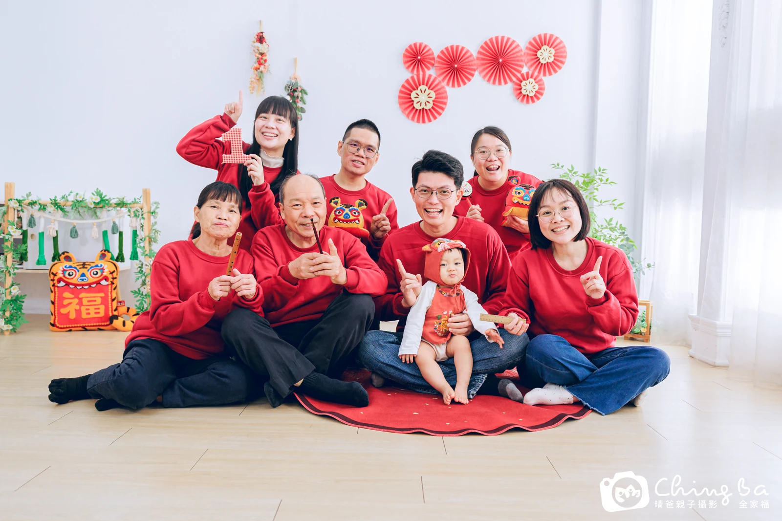 小家庭抓周拍作品｜2026 年春季｜晴爸親子攝影