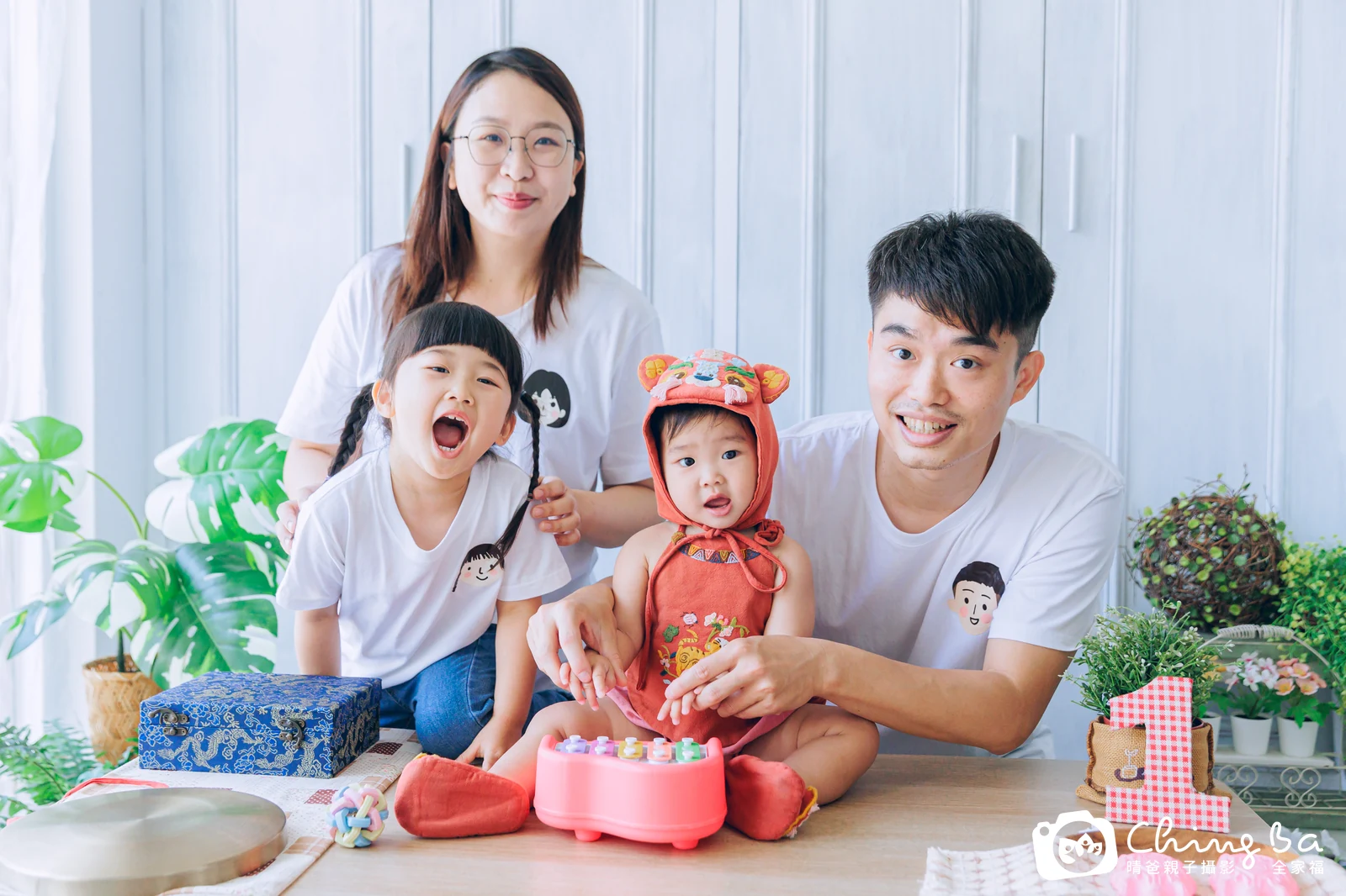 妹妹 1 歲寶貝 台中小家庭抓周紀念照｜晴爸親子攝影