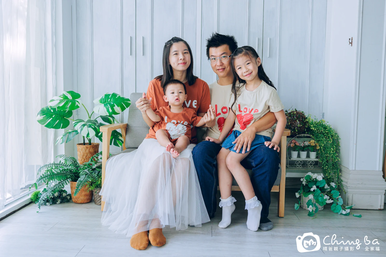 隆隆周歲抓周儀式的紀錄（2025 年秋季）