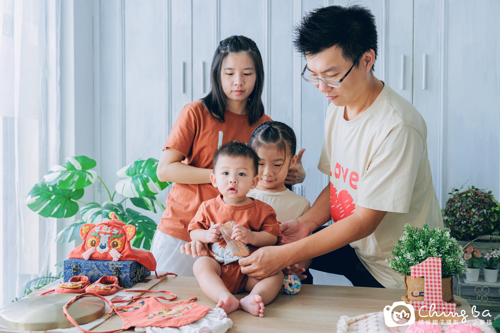 隆隆的台中小家庭抓周拍攝現場