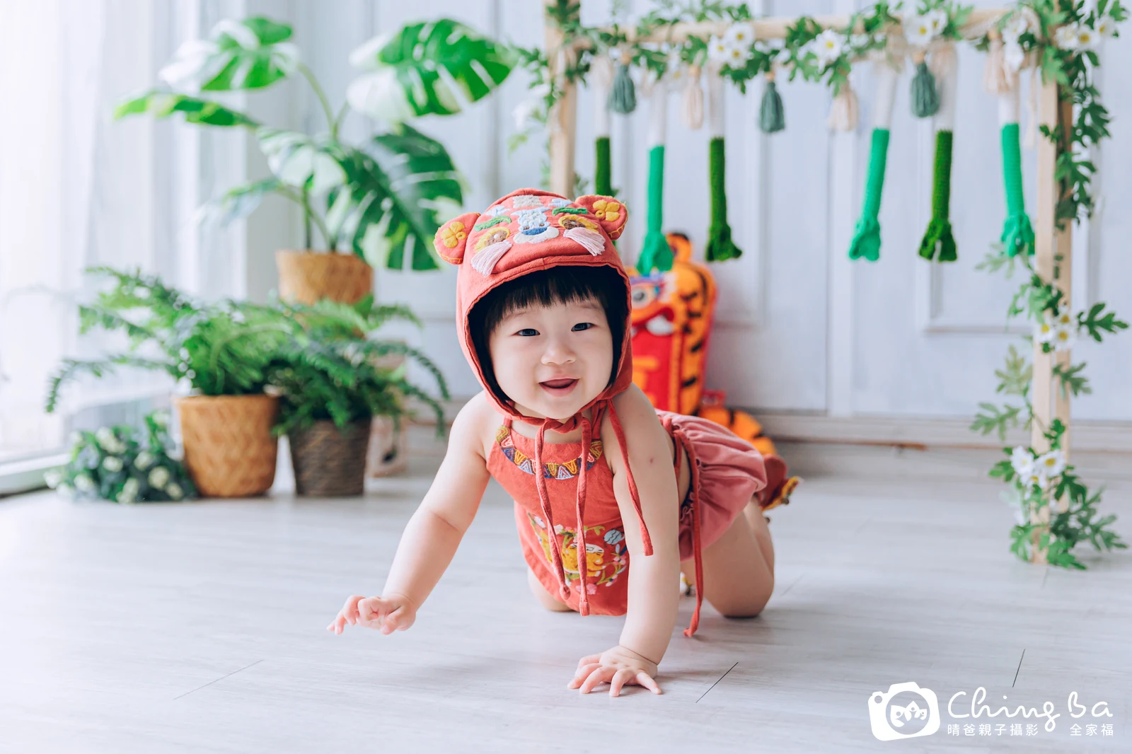 岑岑周歲抓周儀式的紀錄(2023 年夏季)