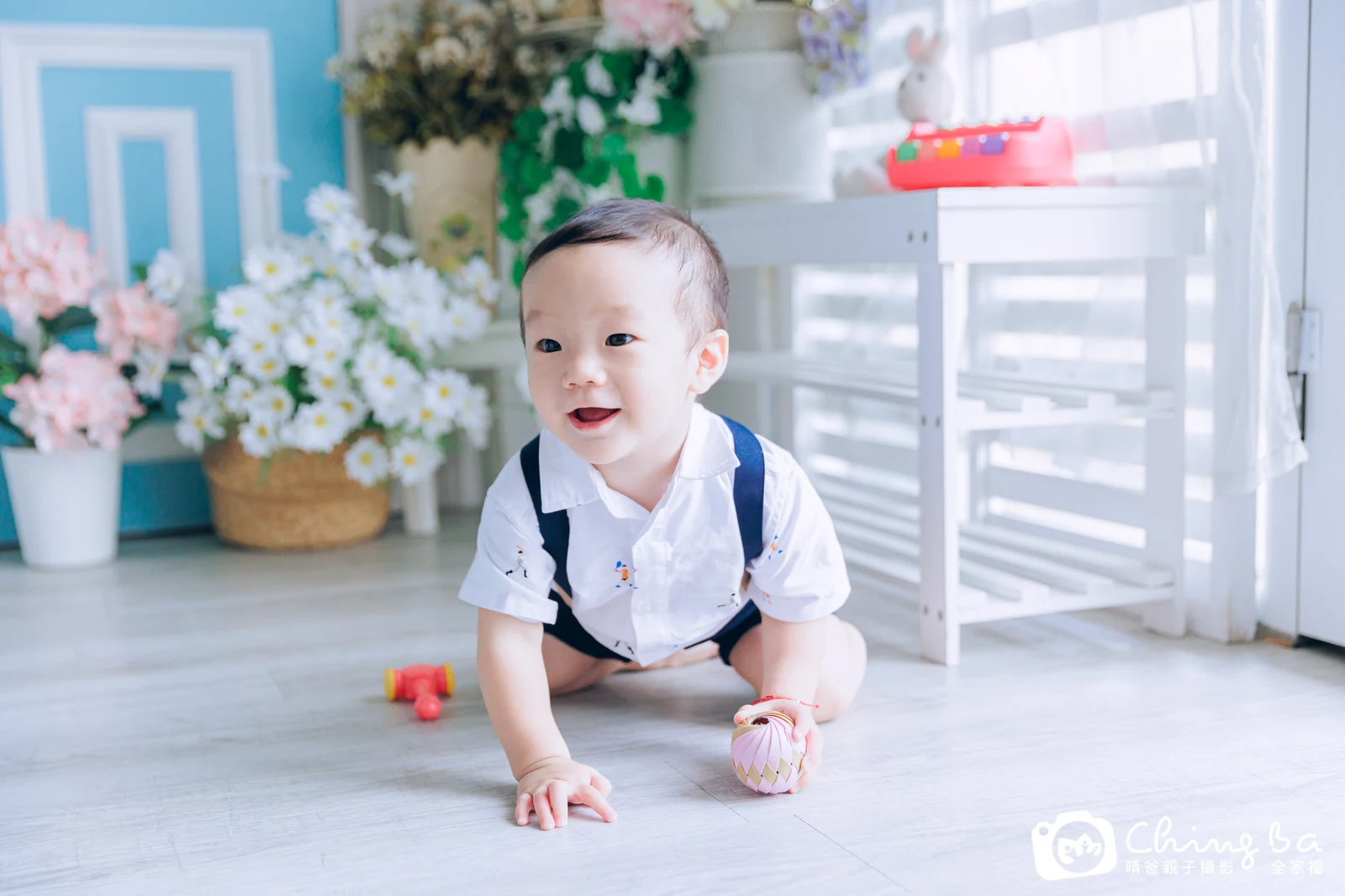 樂樂周歲抓周儀式的紀錄（2023 年夏季）