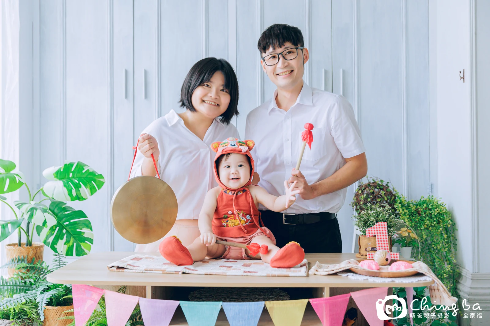 小家庭抓周拍作品|2023 年冬季|晴爸親子攝影