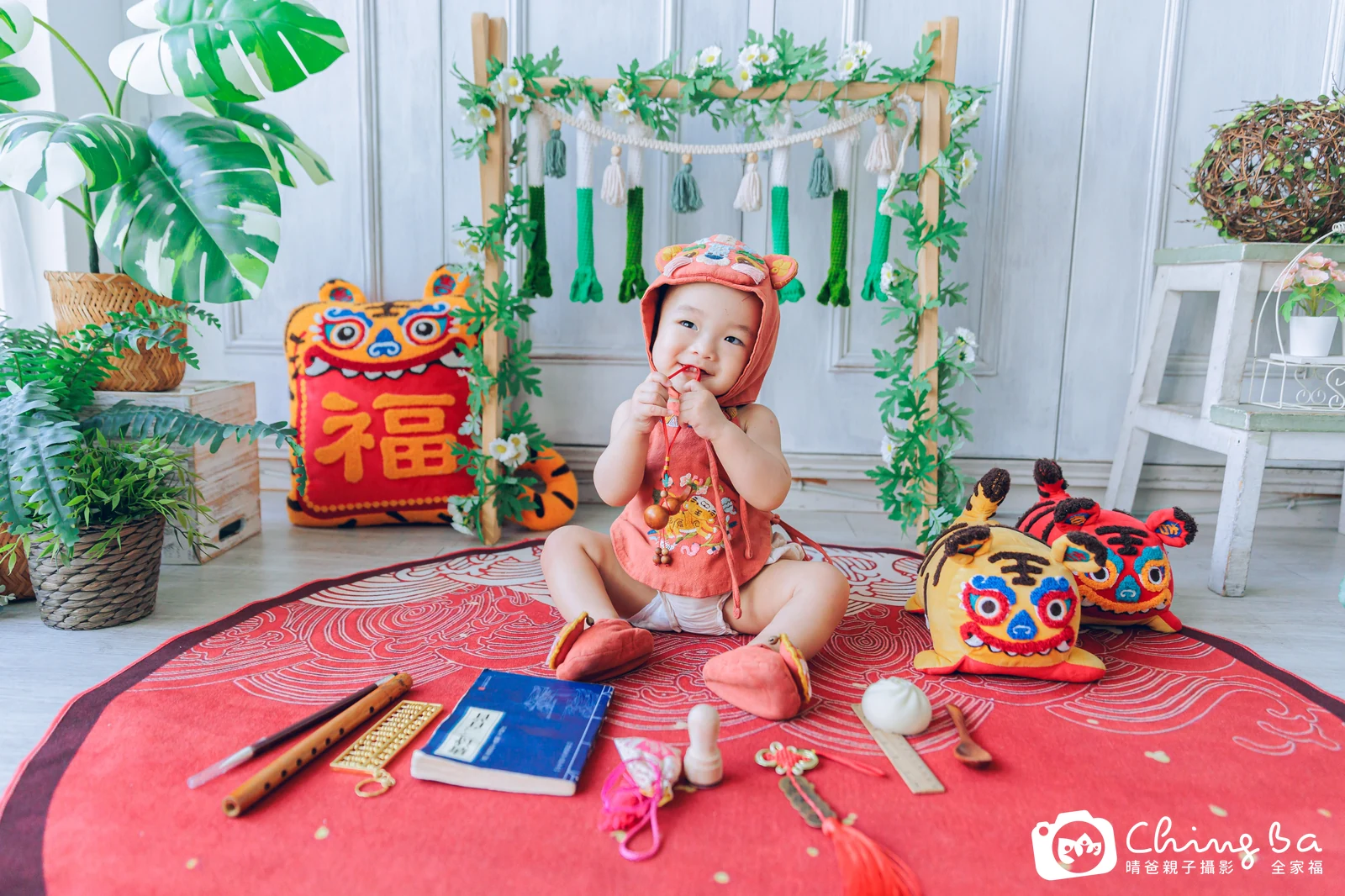 小家庭抓周拍作品｜2025 年夏季｜晴爸親子攝影