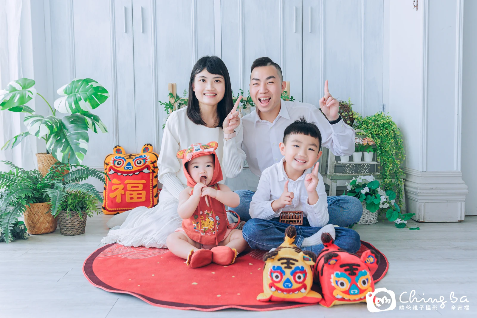 翊 11 個月寶貝 台中小家庭抓周紀念照｜晴爸親子攝影