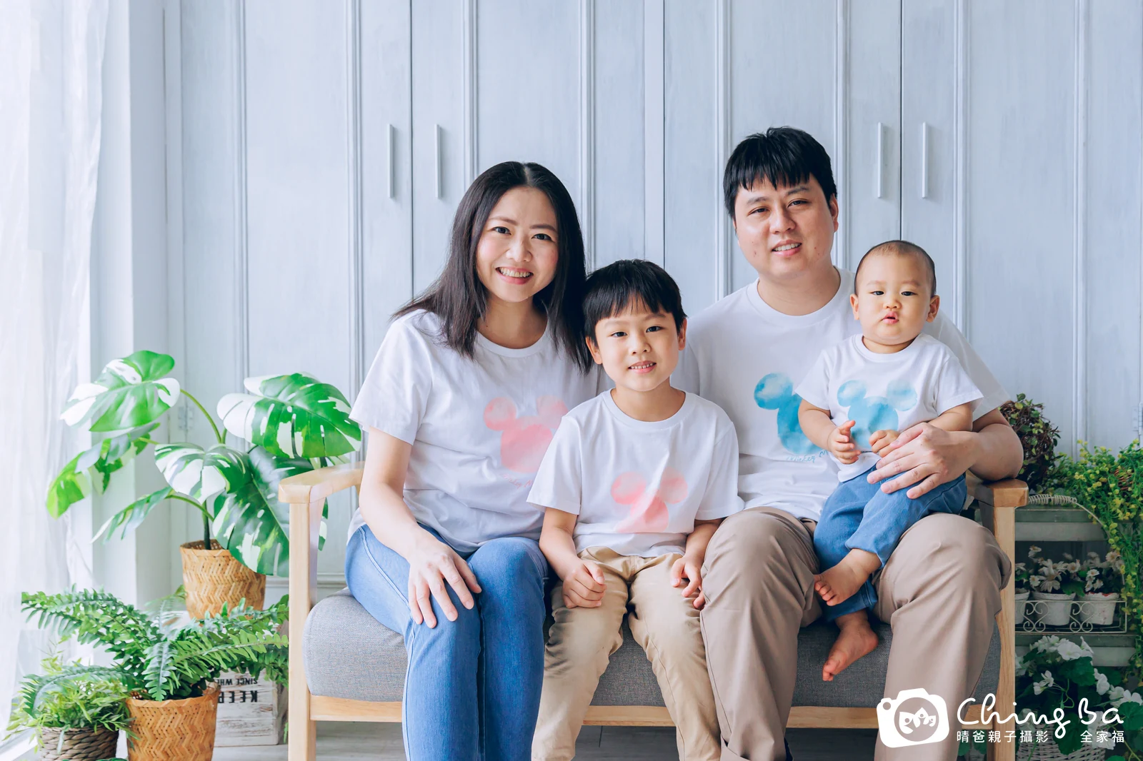 希希 1 歲寶貝 台中小家庭抓周紀念照｜晴爸親子攝影
