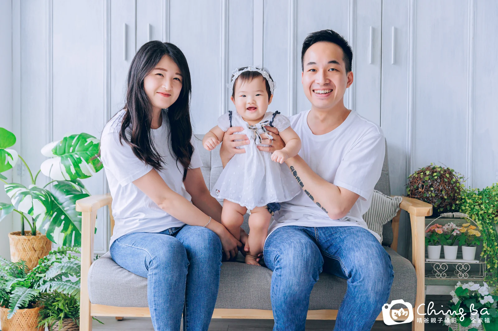 圓圓周歲抓周儀式的紀錄（2023 年夏季）