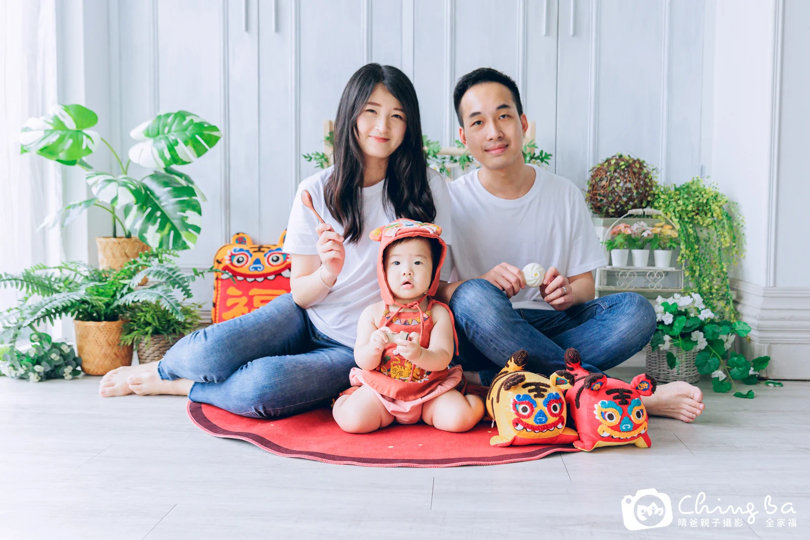 圓圓周歲抓周儀式的紀錄（2023 年夏季）