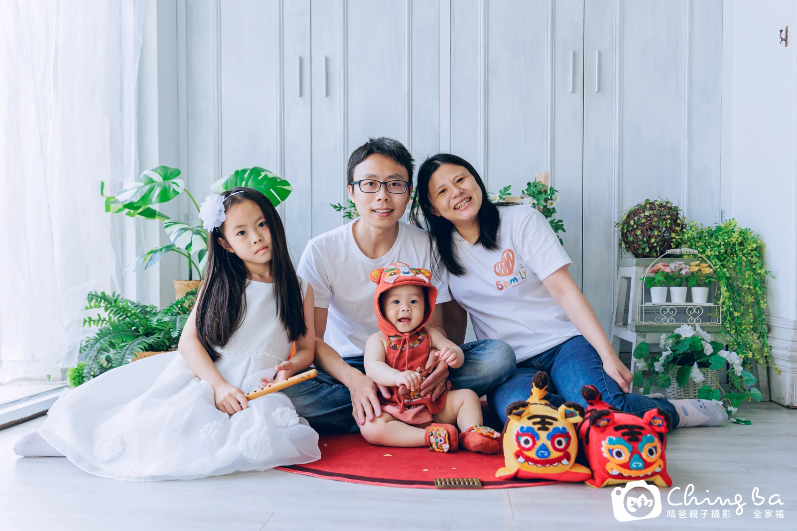 妹妹周歲抓周儀式的紀錄（2023 年夏季）