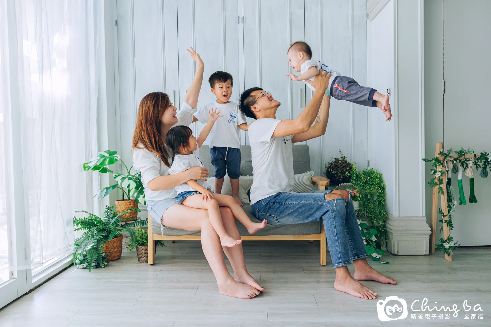 睿睿的台中小家庭抓周拍攝現場
