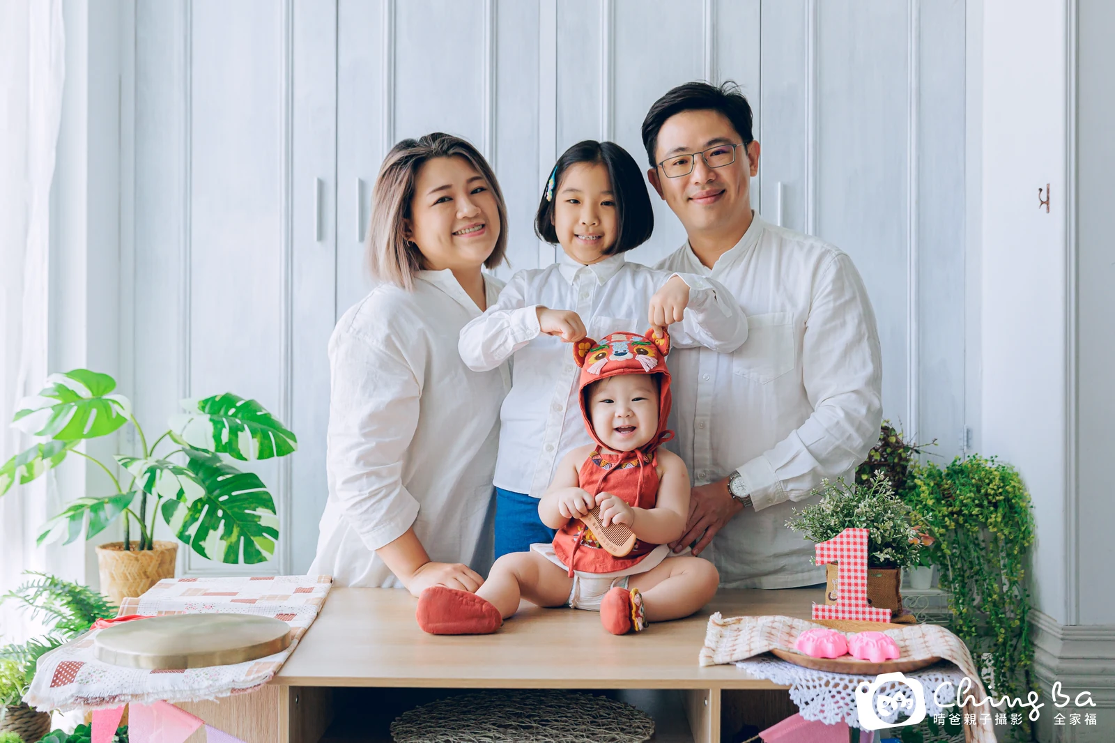 小家庭抓周拍作品|2023 年春季|晴爸親子攝影
