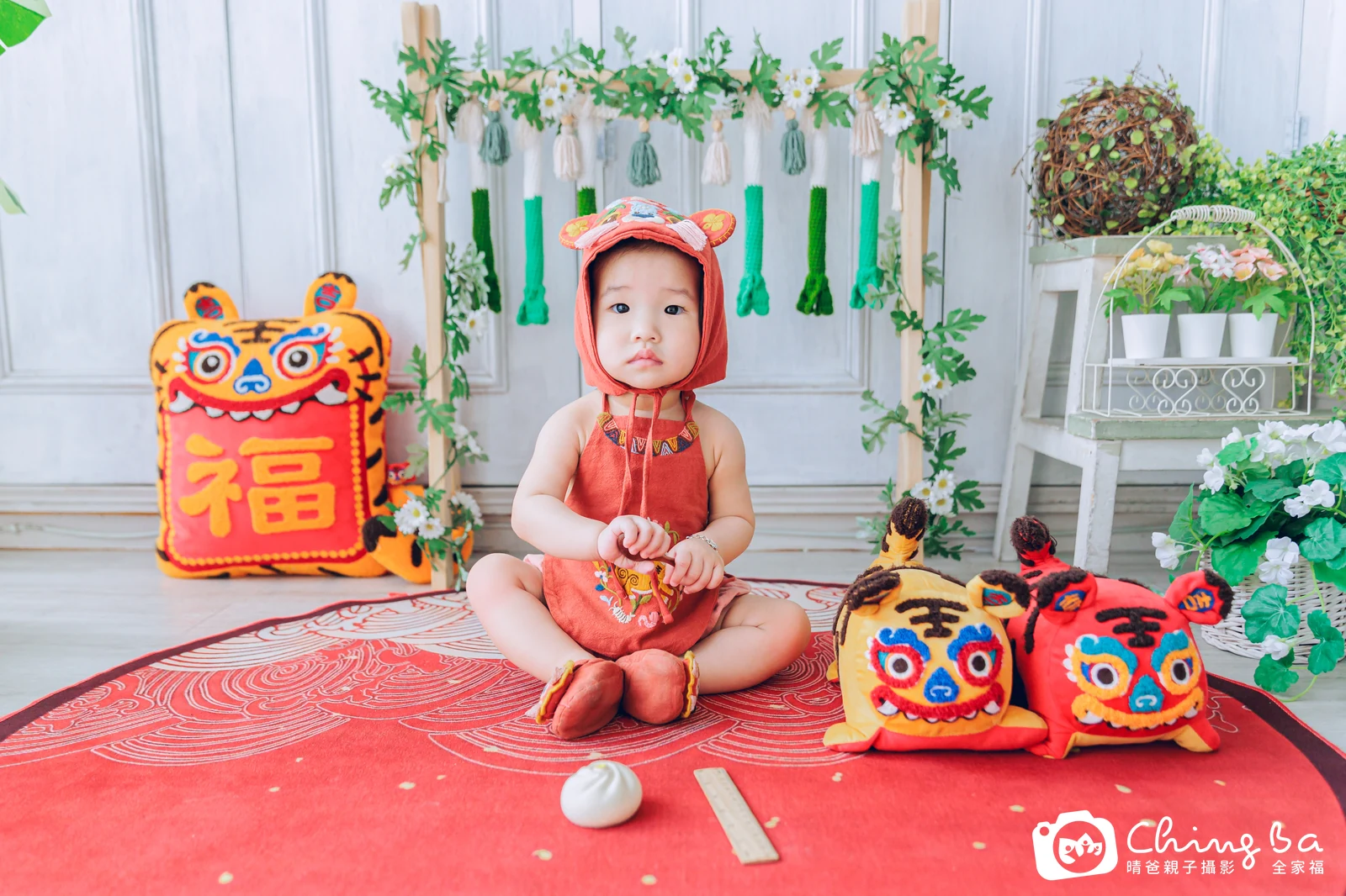 小Q周歲抓周儀式的紀錄（2023 年冬季）