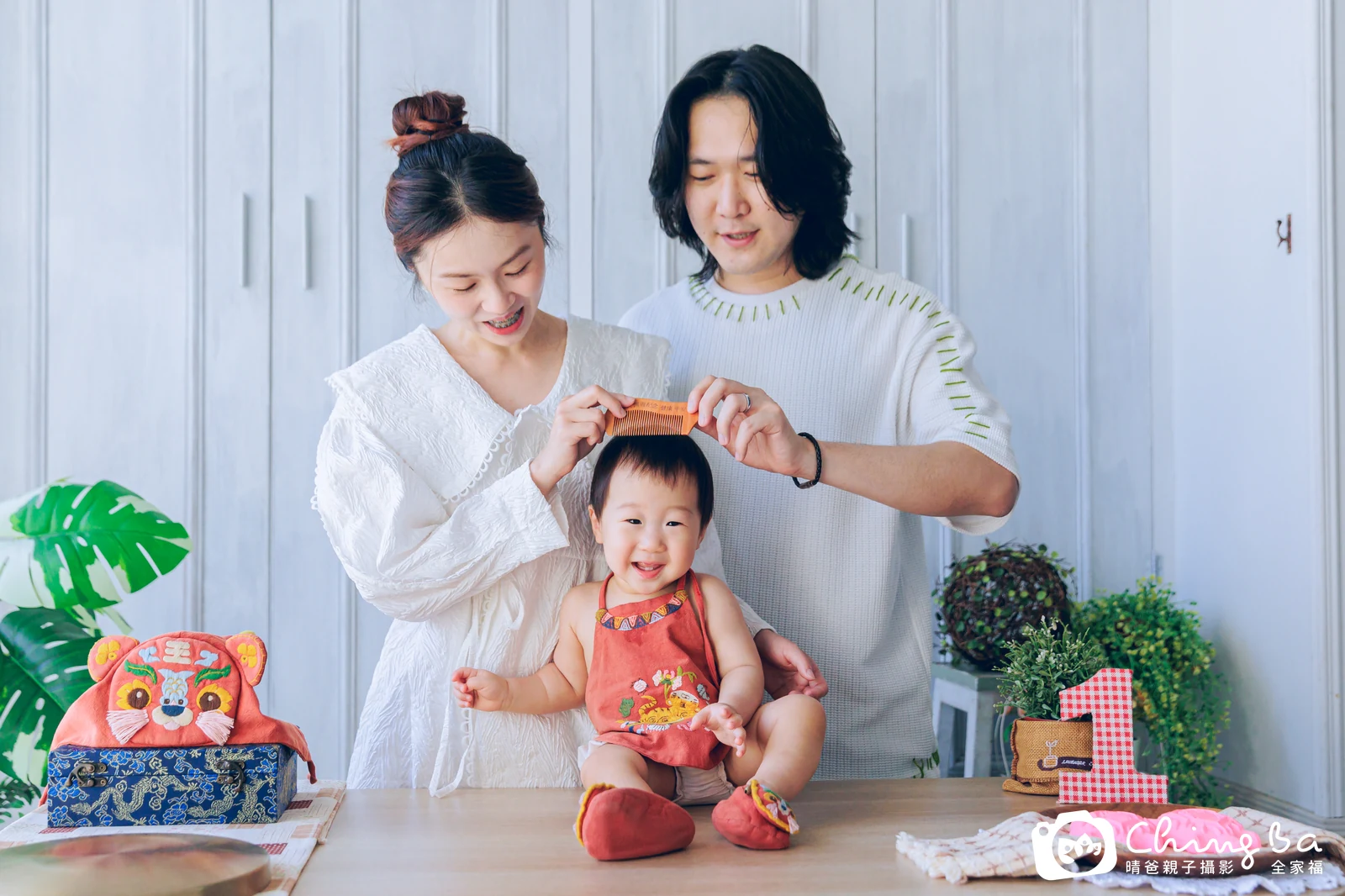 小家庭抓周拍作品｜2025 年春季｜晴爸親子攝影