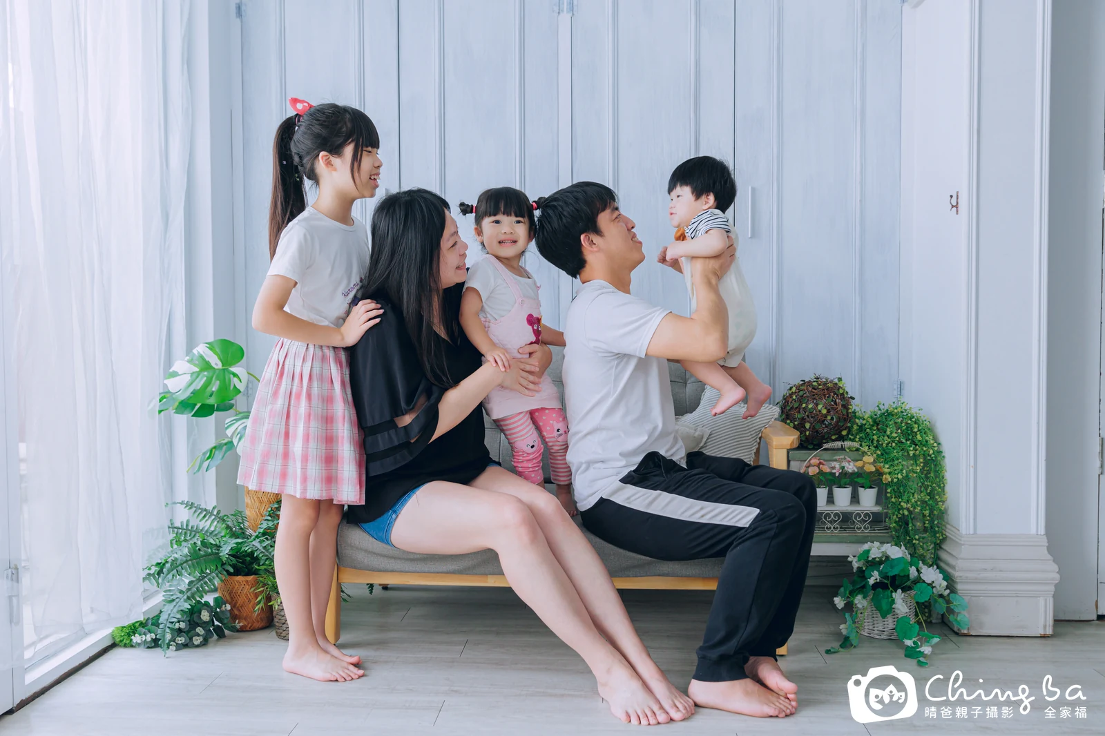 澔澔的台中小家庭抓周拍攝現場