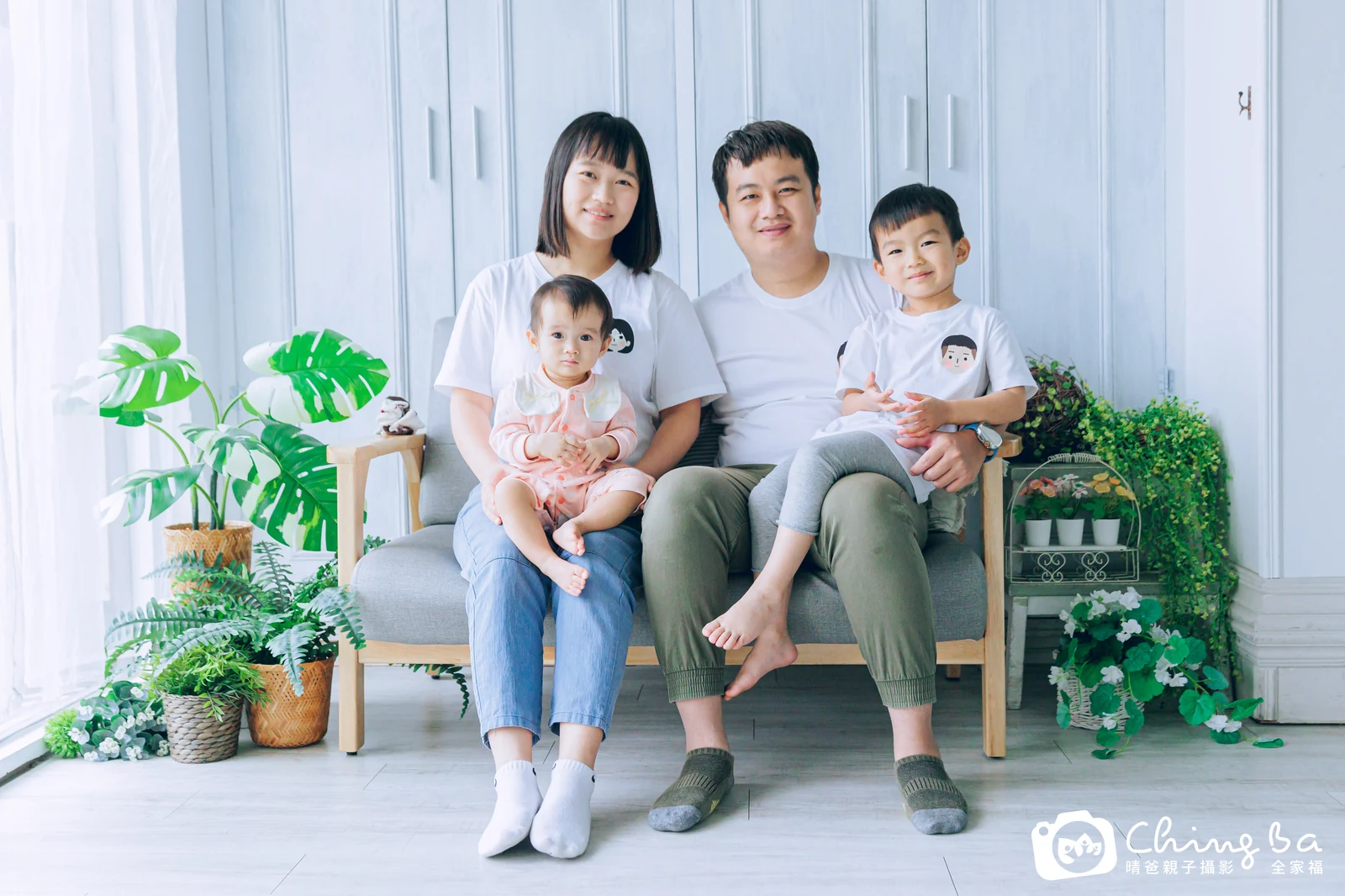 妮妮周歲抓周儀式的紀錄(2023 年冬季)
