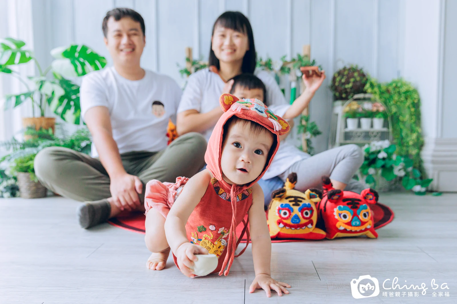 妮妮周歲抓周儀式的紀錄(2023 年冬季)