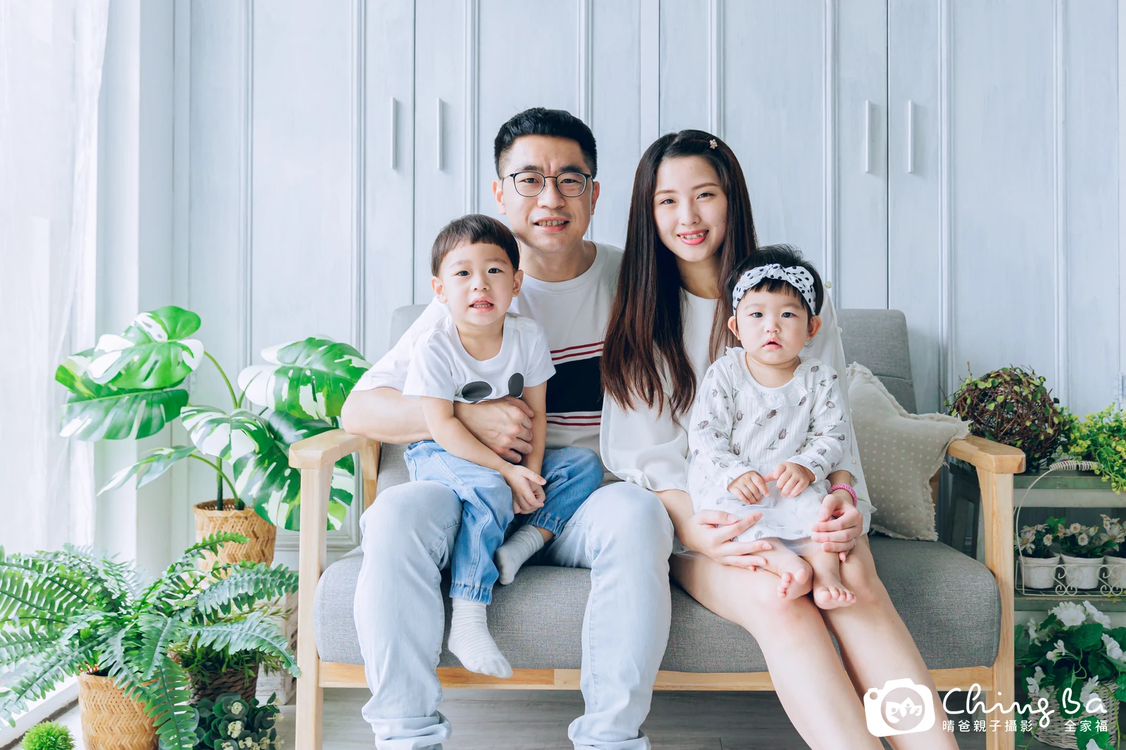 晴晴的台中小家庭抓周拍攝現場