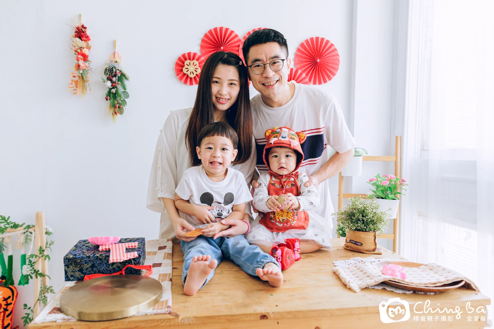 晴晴周歲抓周儀式的紀錄（2022 年秋季）