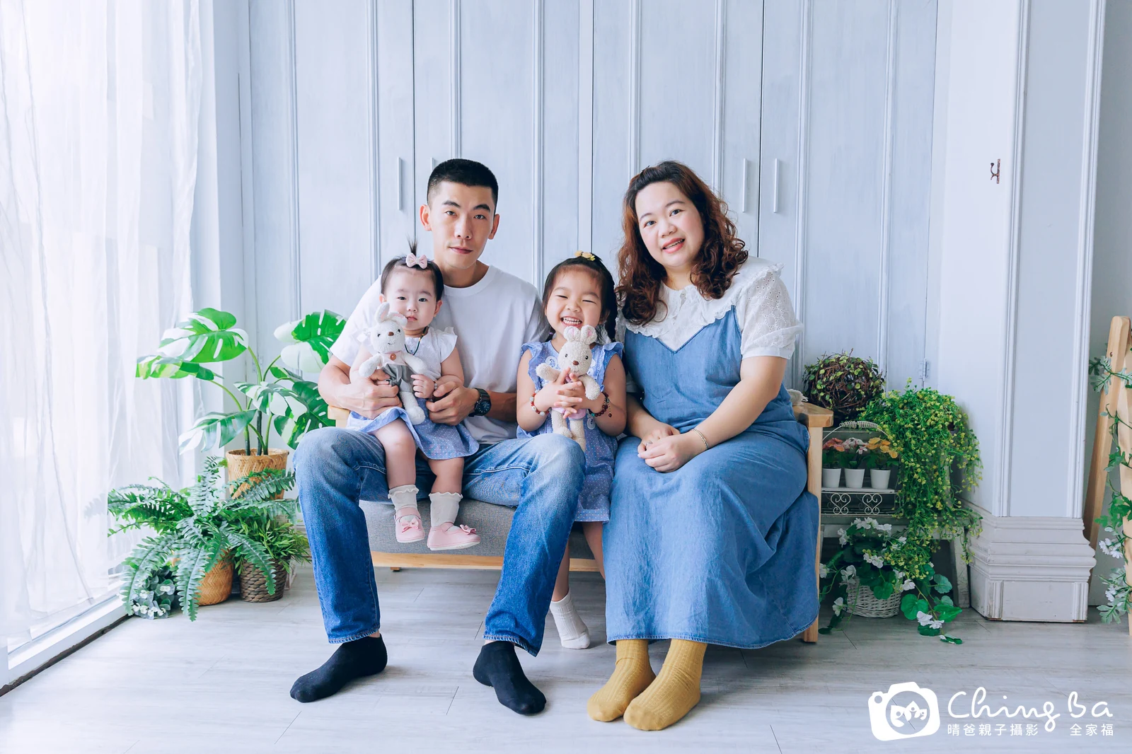小家庭抓周拍作品|2023 年春季|晴爸親子攝影