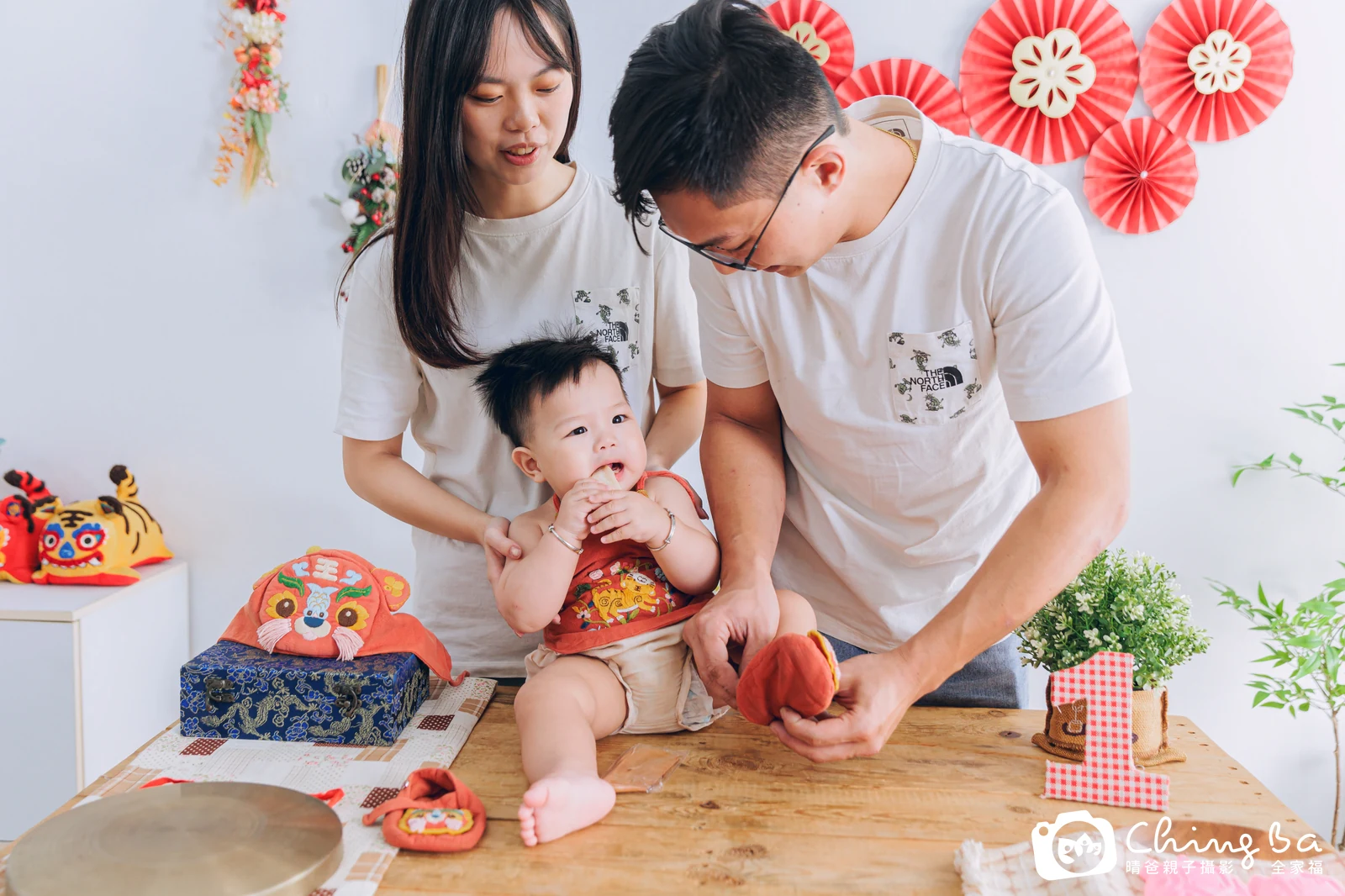 福寶周歲抓周儀式的紀錄(2025 年夏季)