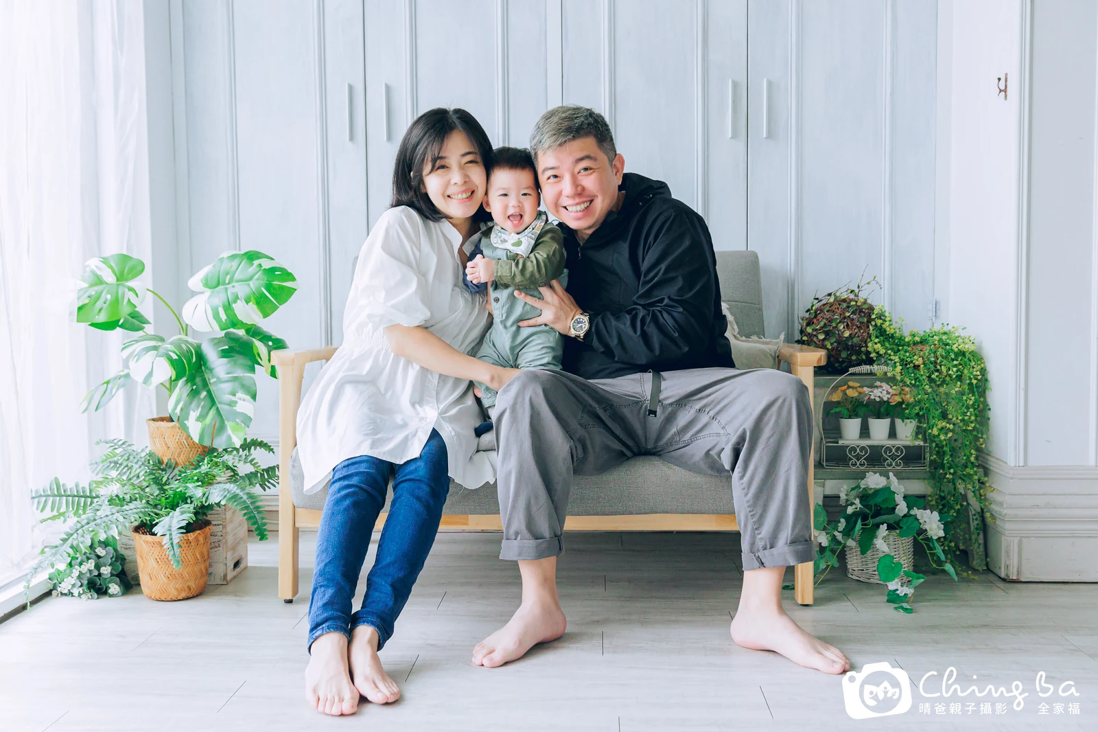 小牛排周歲抓周儀式的紀錄（2024 年春季）
