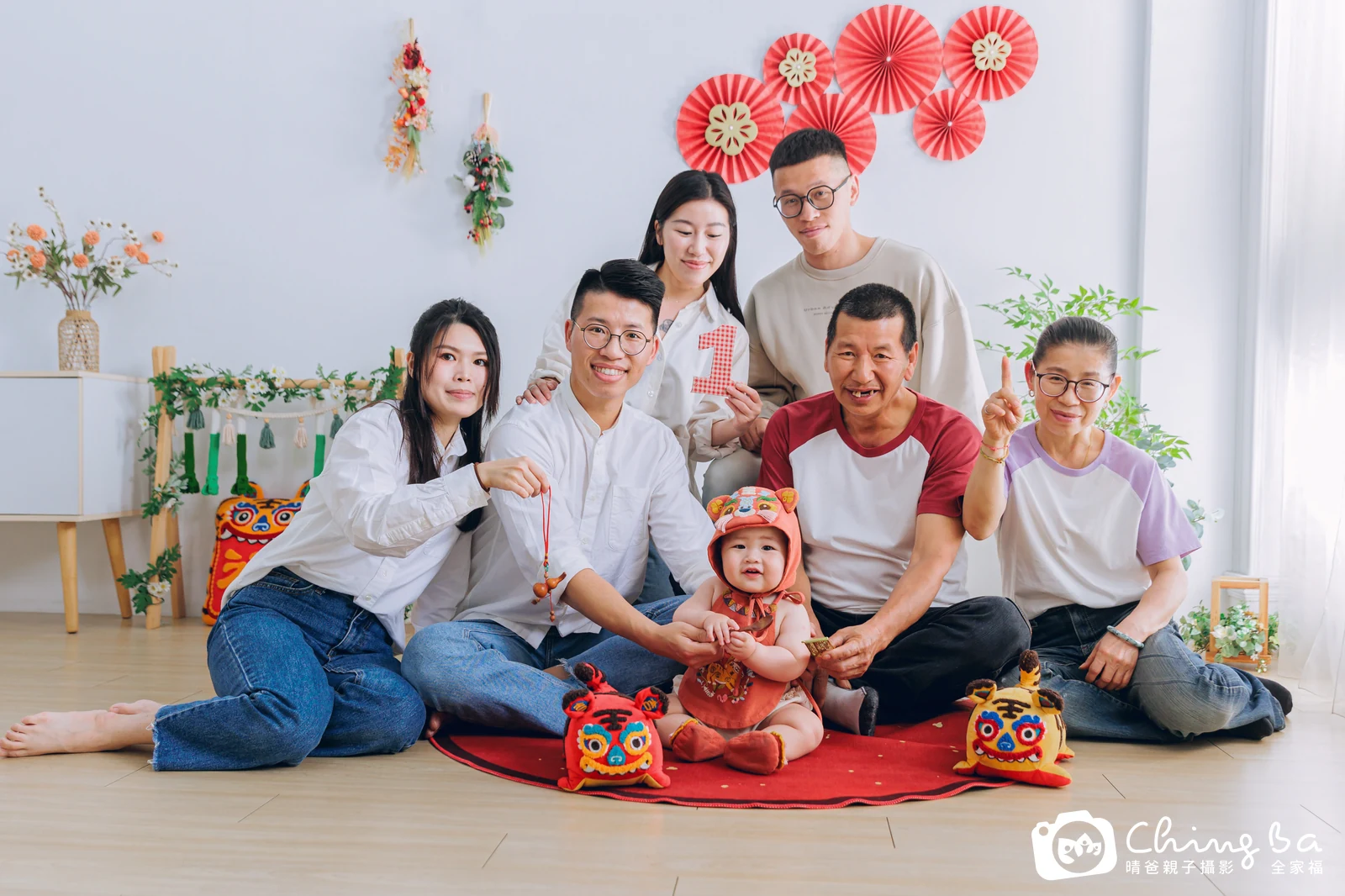 小家庭抓周拍作品｜2025 年春季｜晴爸親子攝影