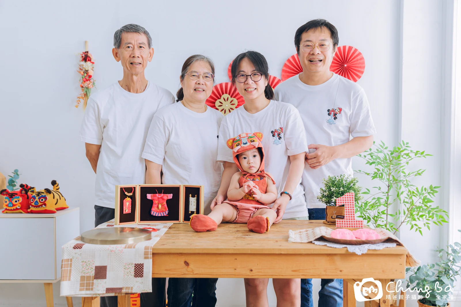 小家庭抓周拍作品｜2025 年夏季｜晴爸親子攝影