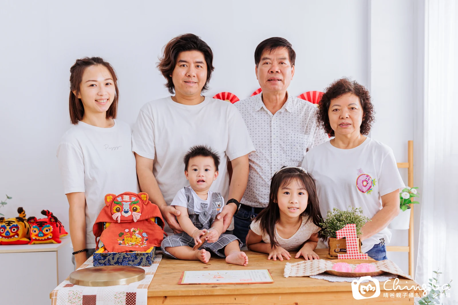 睿睿周歲抓周儀式的紀錄(2023 年秋季)