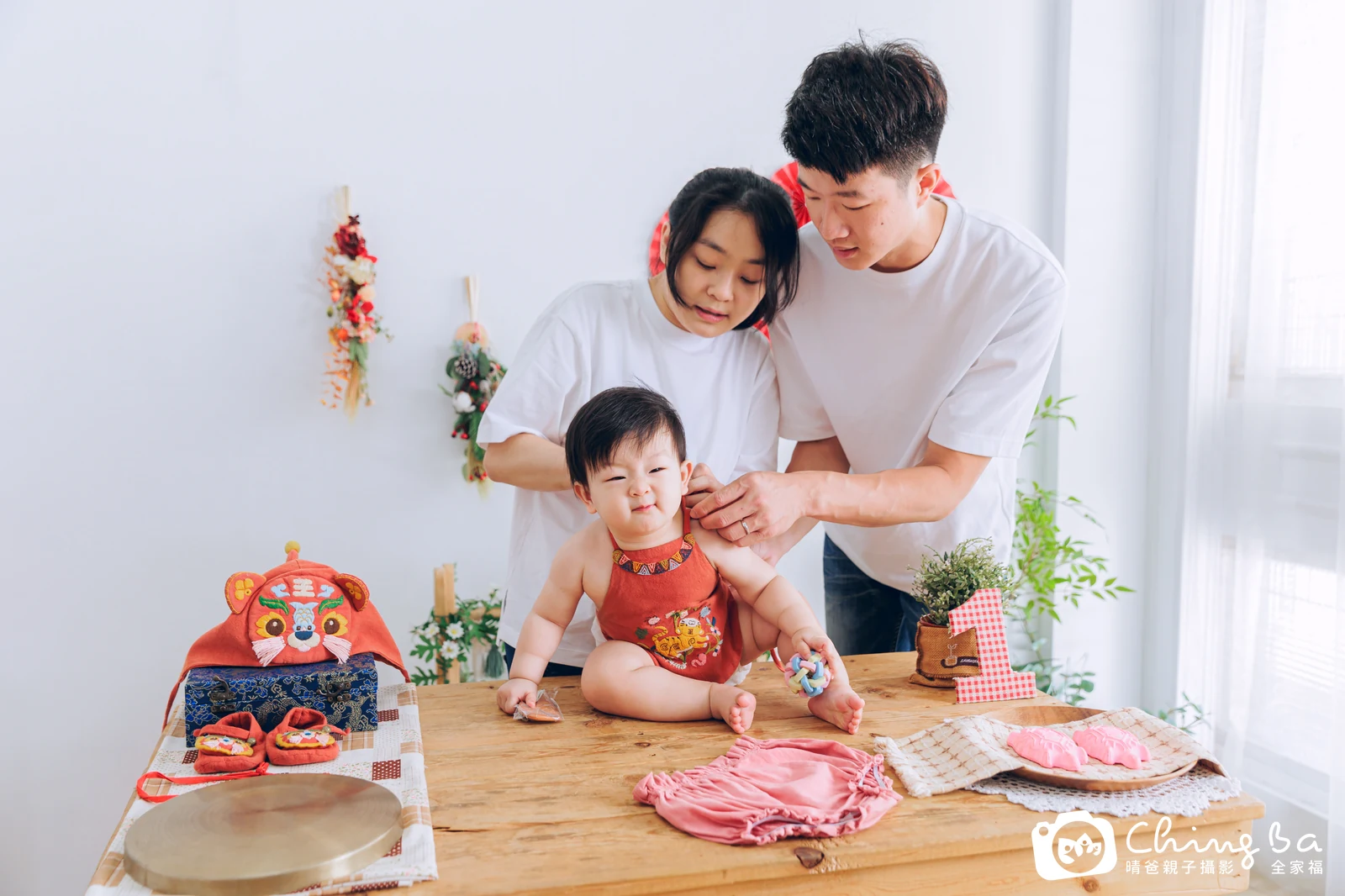 咪嚕周歲抓周儀式的紀錄（2024 年夏季）