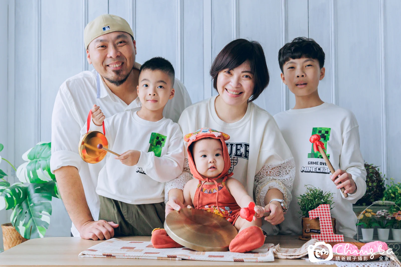 妹妹周歲抓周儀式的紀錄（2024 年冬季）