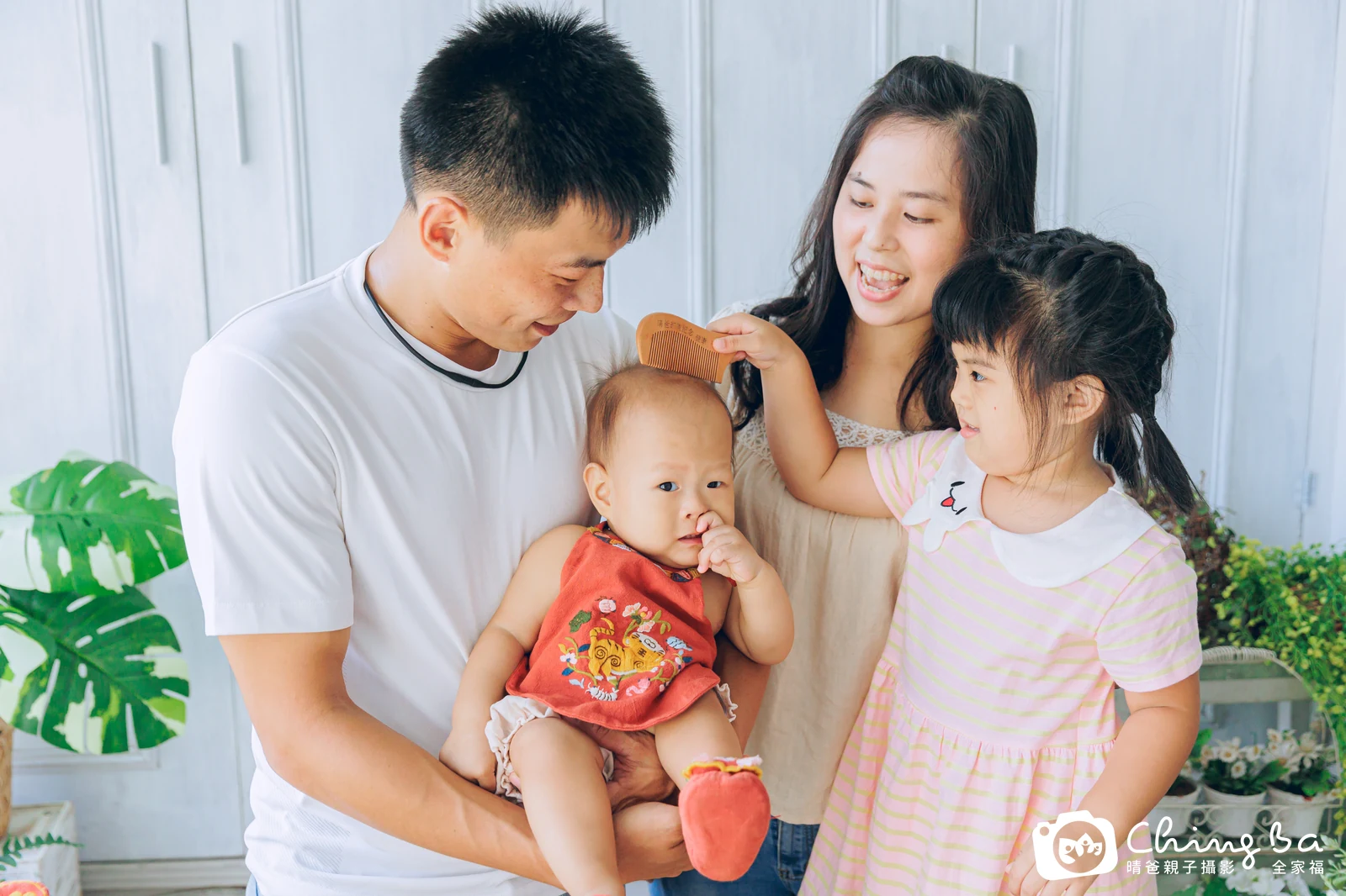 安 1 歲寶貝 台中小家庭抓周紀念照｜晴爸親子攝影