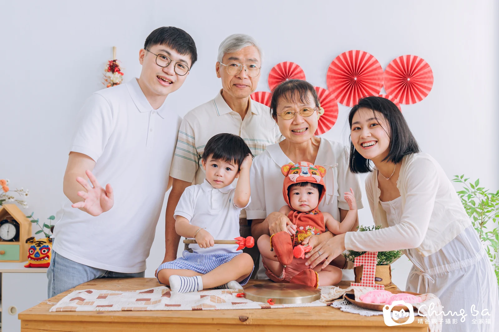 小家庭抓周拍作品｜2025 年夏季｜晴爸親子攝影