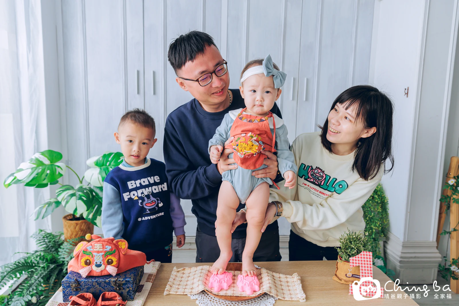 妃妃在台中拍小家庭抓周的珍貴一刻