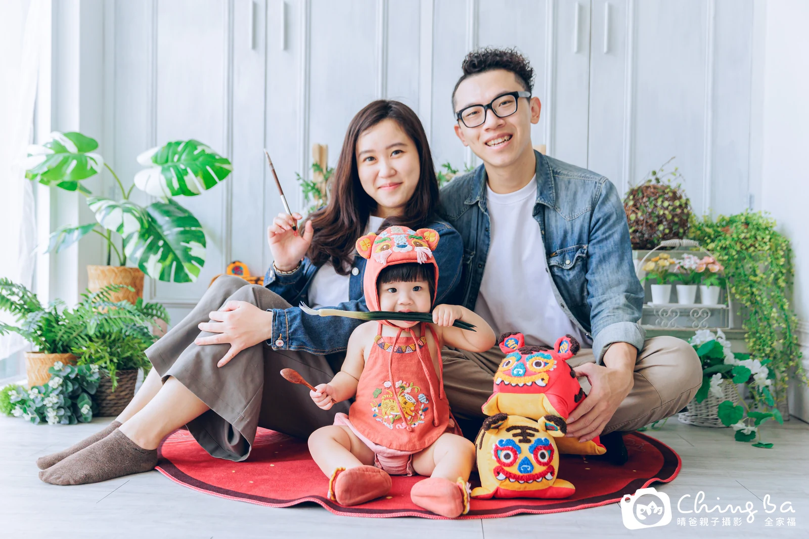 小家庭抓周拍作品|2024 年春季|晴爸親子攝影