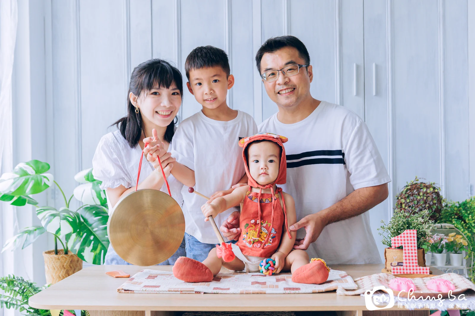 布布周歲抓周儀式的紀錄(2023 年夏季)