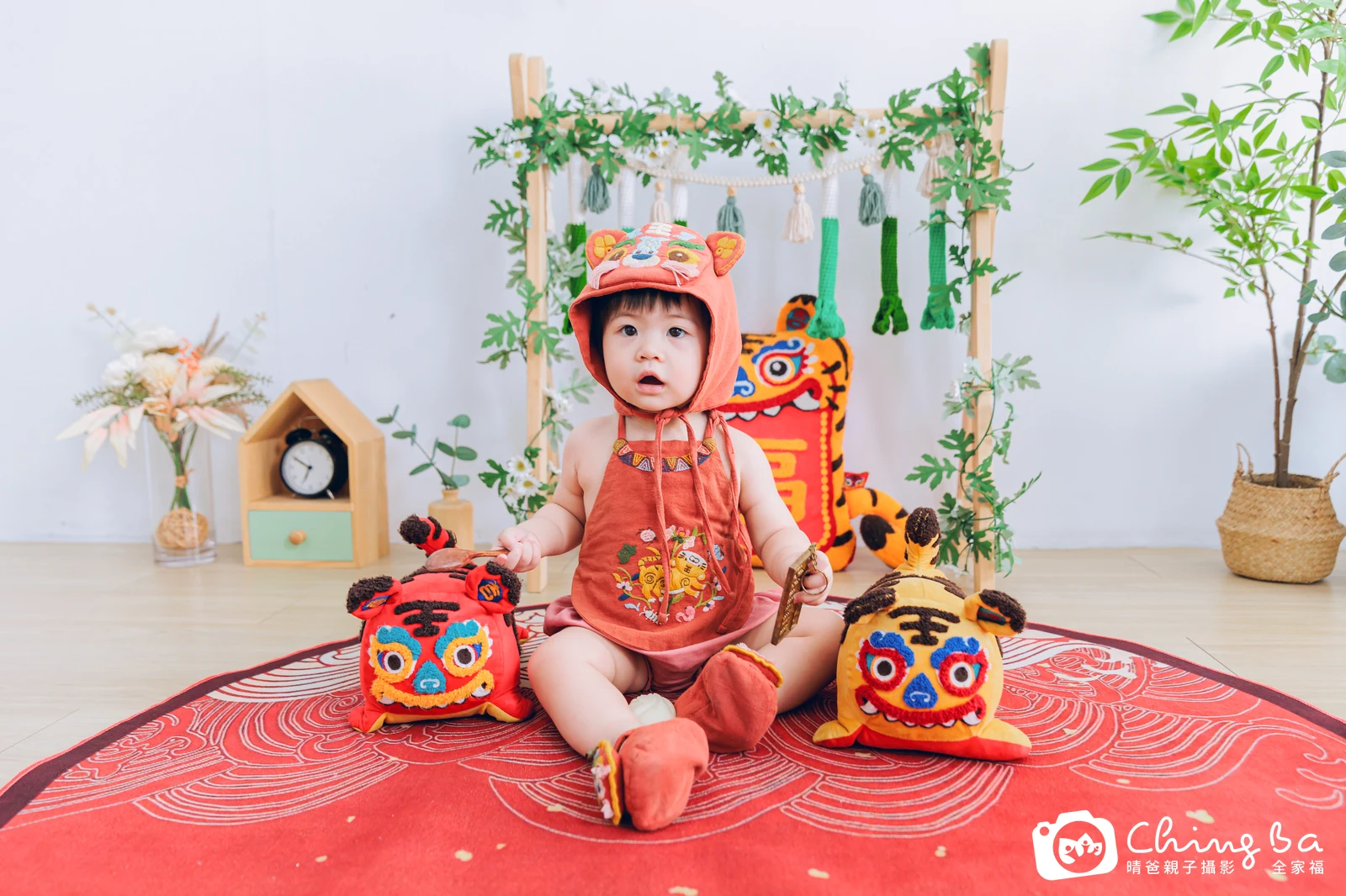 羽周歲抓周儀式的紀錄(2024 年夏季)