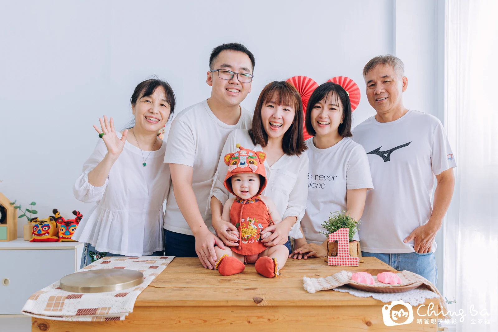玥玥在台中拍小家庭抓周的珍貴一刻