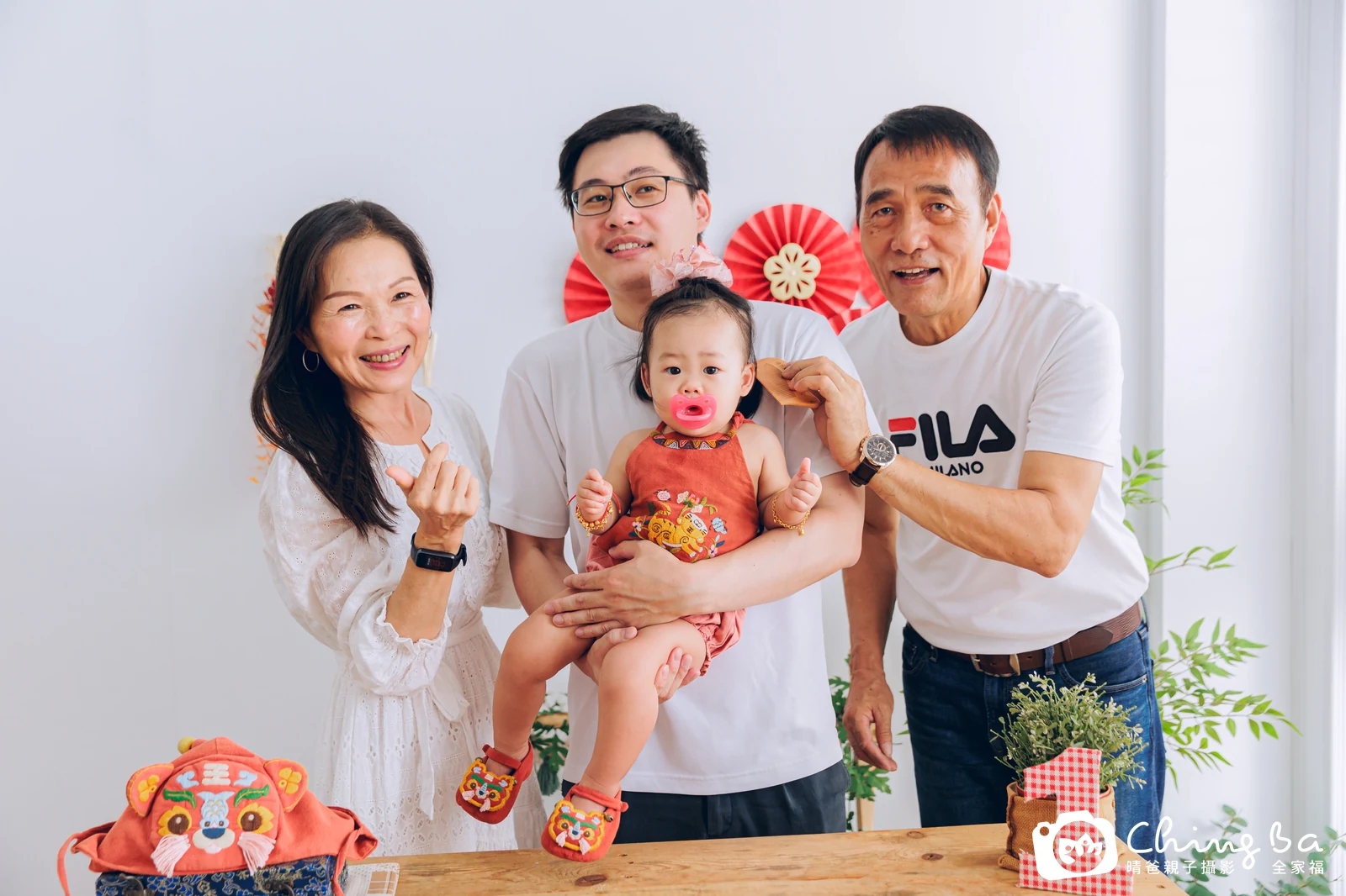 蛋仔的台中小家庭抓周拍攝現場