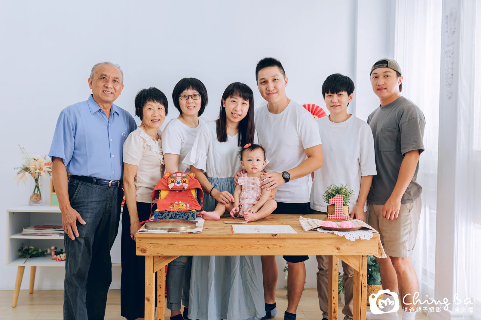 Mia的台中小家庭抓周拍攝現場