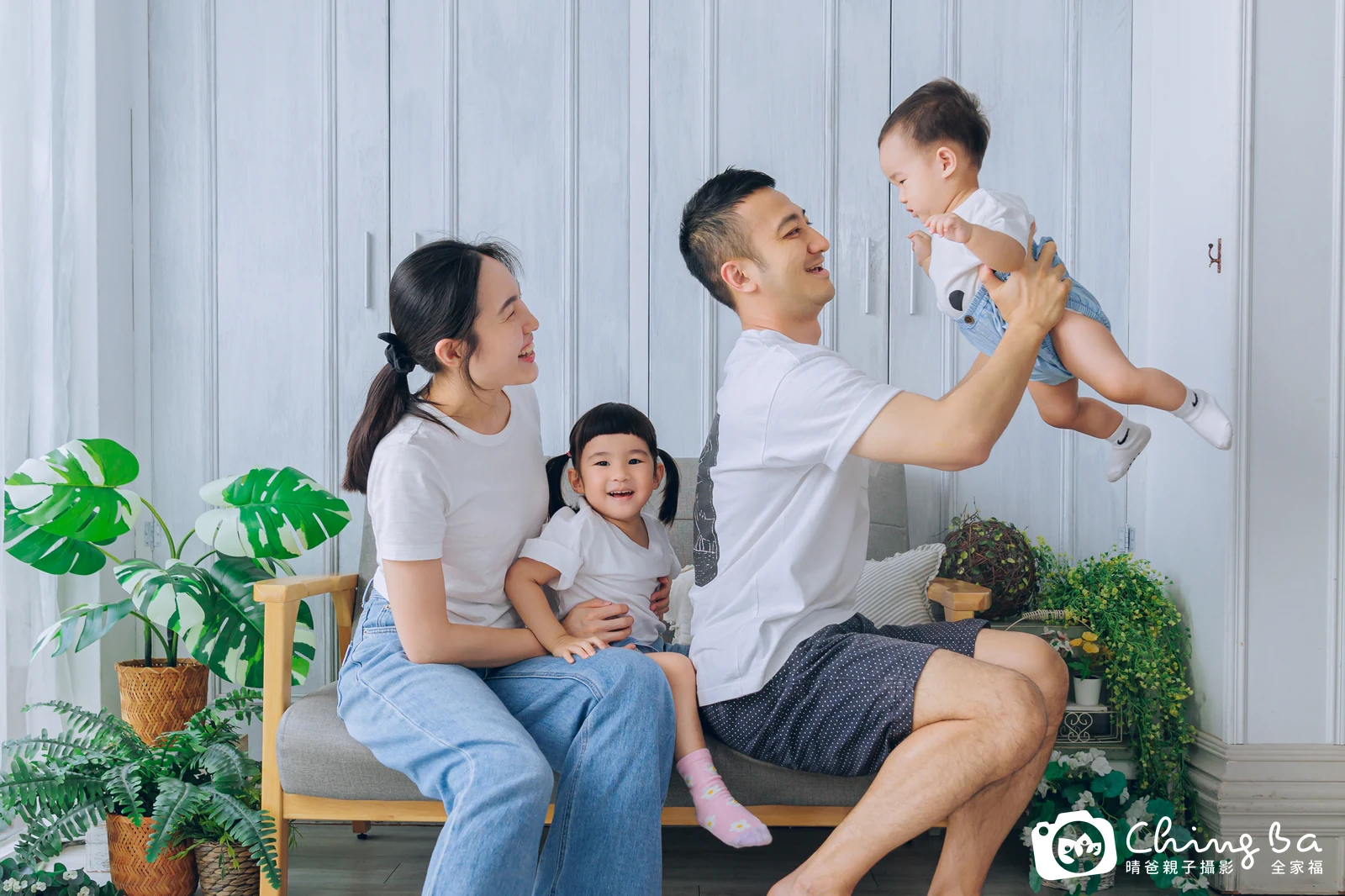 珩珩的台中小家庭抓周拍攝現場