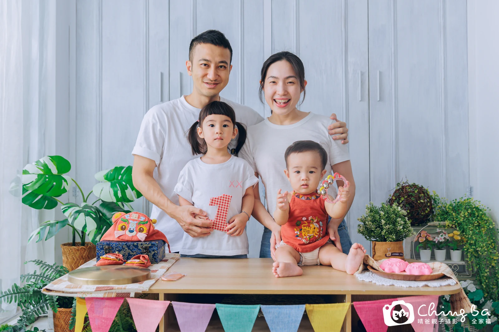 珩珩的台中小家庭抓周拍攝現場