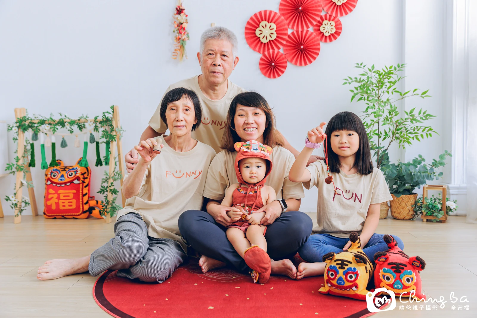 小家庭抓周拍作品|2024 年夏季|晴爸親子攝影
